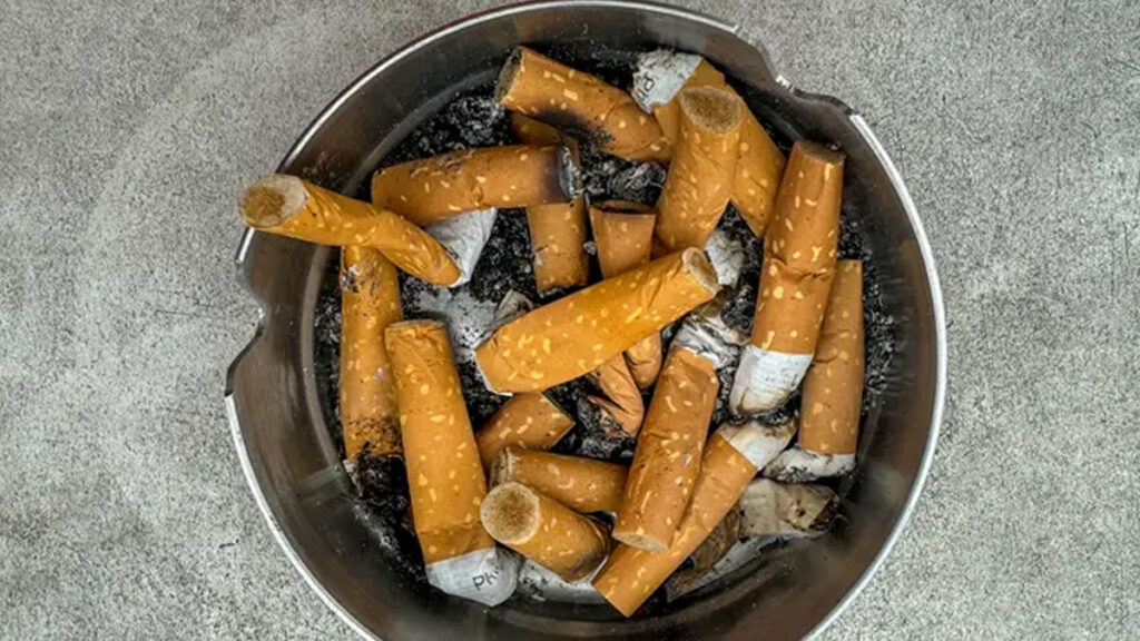 Farage Vows to Scrap UK Generational Smoking Ban Reform Party smoking ban