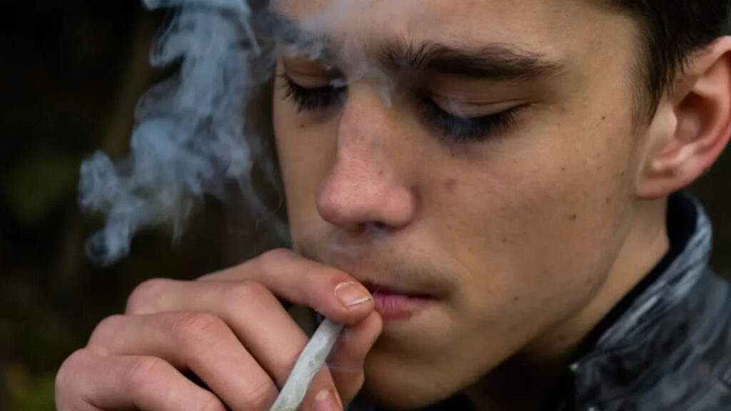 UK smoking ban, generational smoking ban